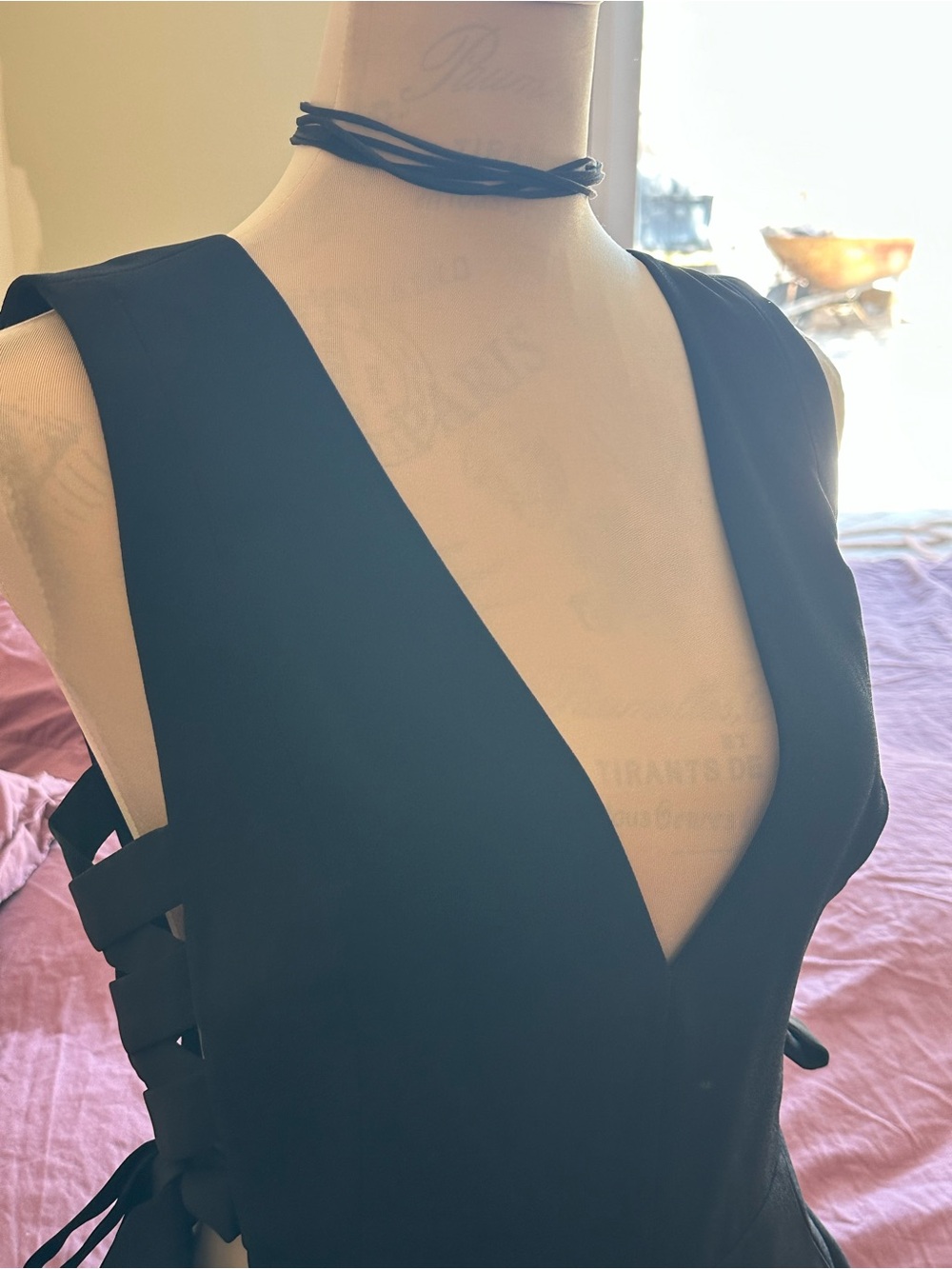 BCBGMaxAzria Black Backless V-Neck Lace-Up Dress
